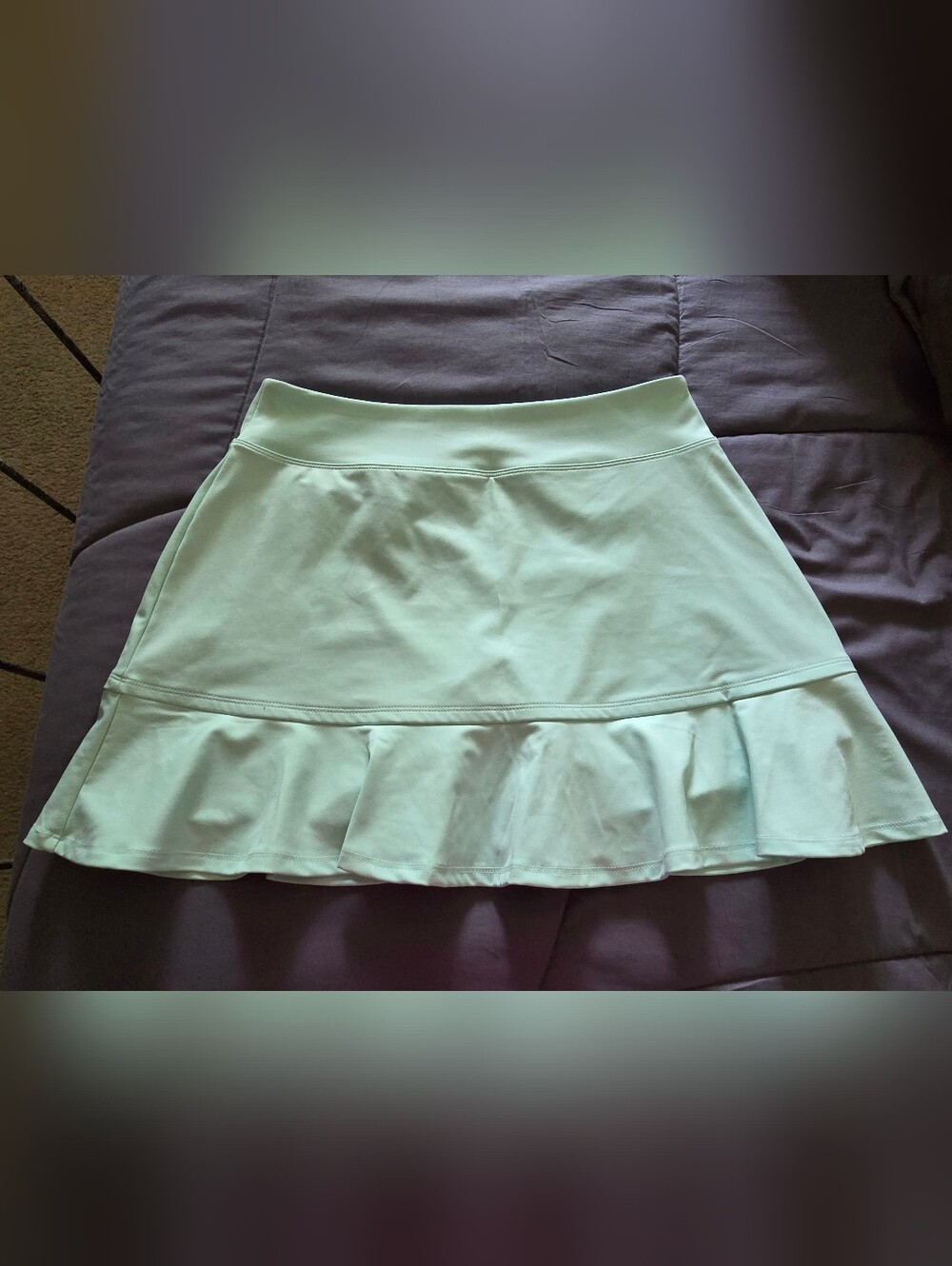 Tommy Bahama Golf Mint Green Ruffle Hem Skort